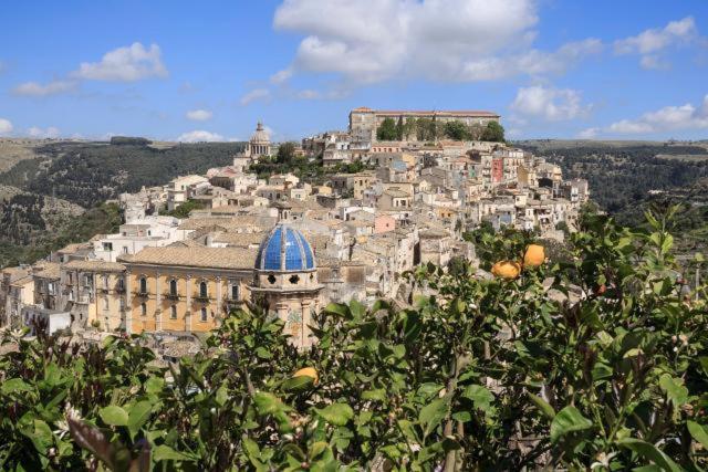 Apartamento Casa Dell'Aquila Barocca Ragusa Exterior foto